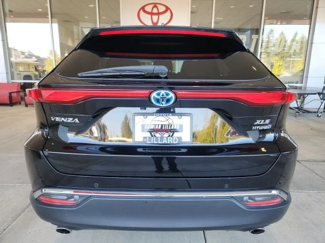 Certified Used 2021 Black Toyota XLE image 10