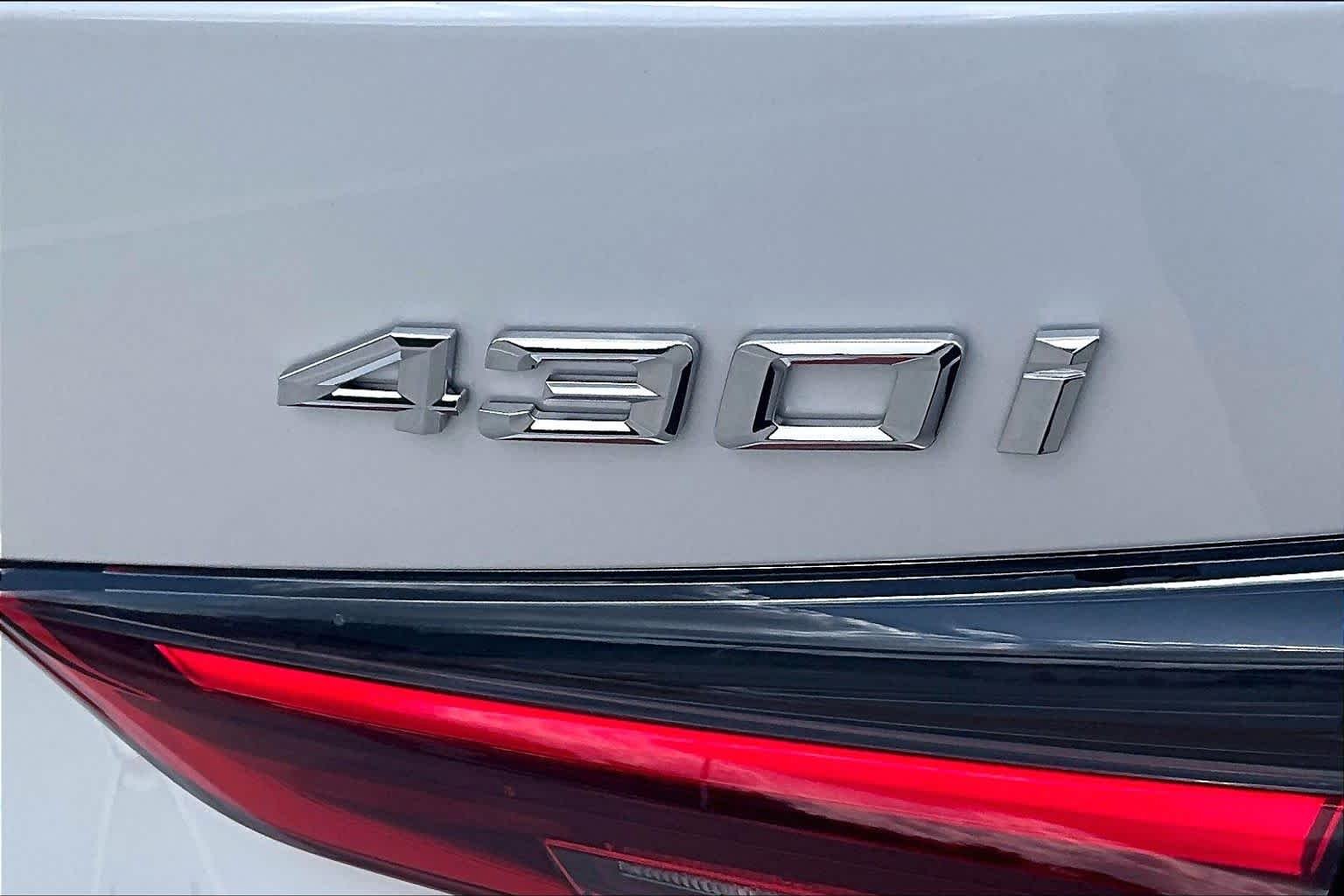 Used 2026 Mineral White Metallic BMW 430i image 9