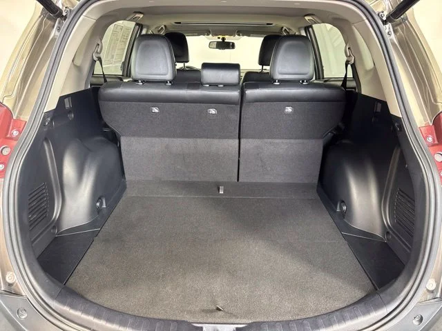Used 2015 Pyrite Mica Toyota Limited image 19