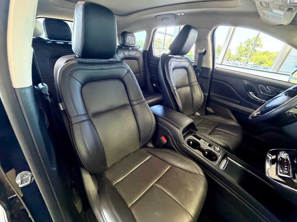 Used 2023 Black Metallic Lincoln Reserve image 42