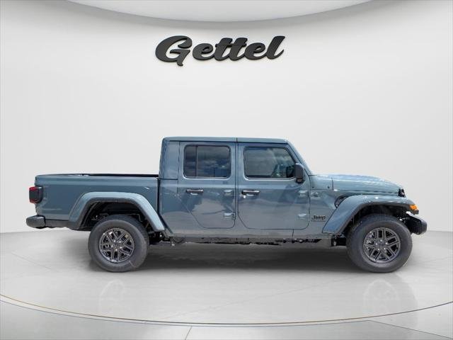 New 2026 Anvil Clear-Coat Exterior Paint Jeep Sport S image 3