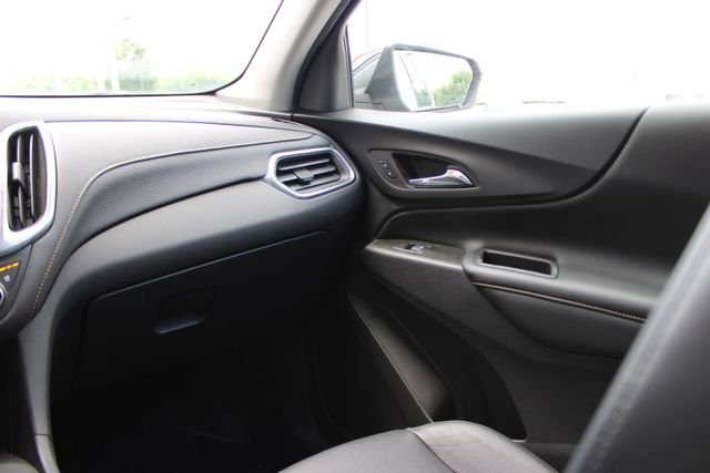 Used 2018 Gray Chevrolet Premier image 42