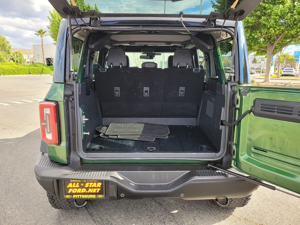 Used 2025 Green Ford Badlands image 10