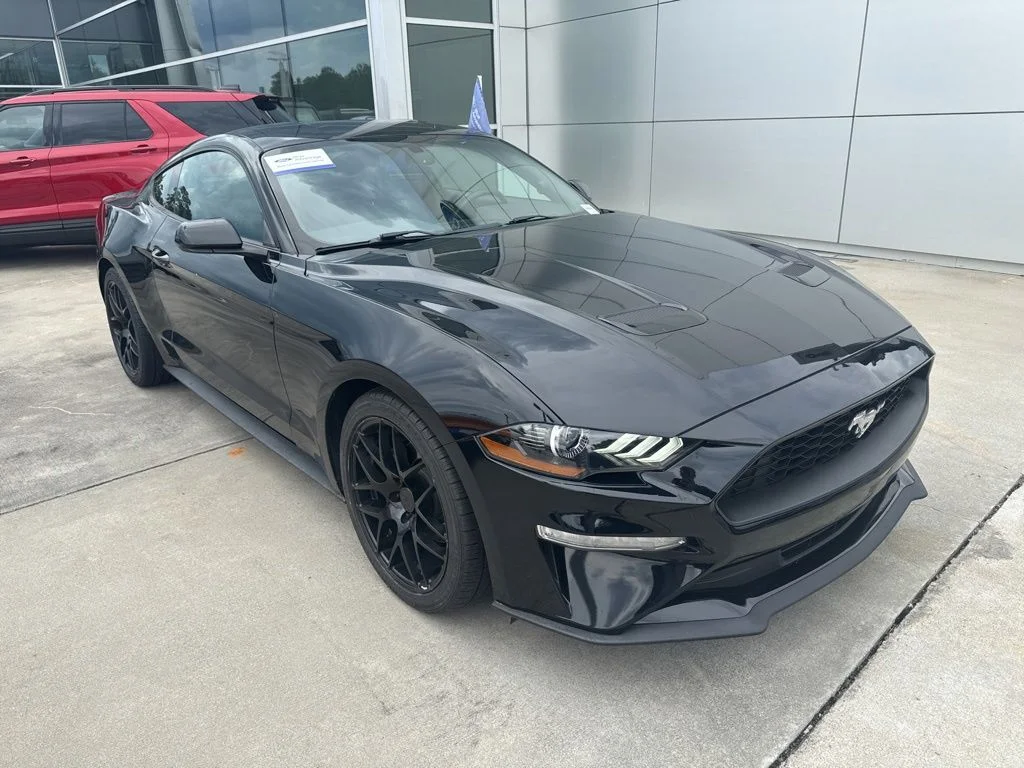 2018 Ford Mustang EcoBoost Coupe's photo