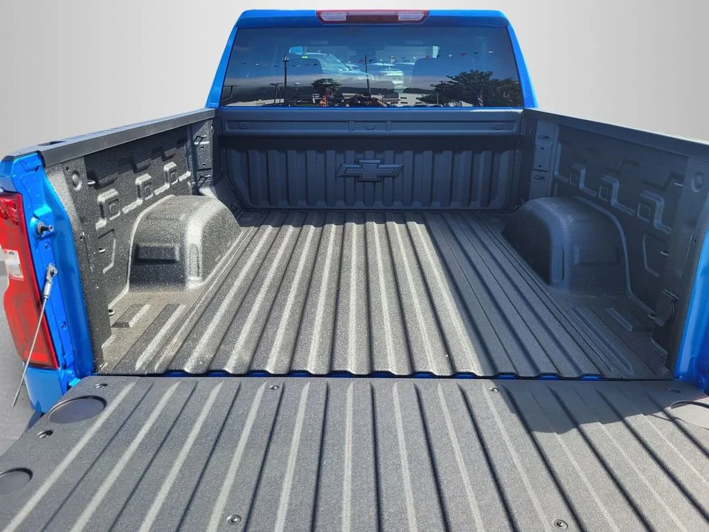 New 2026 Riptide Blue Metallic Chevrolet RST image 7