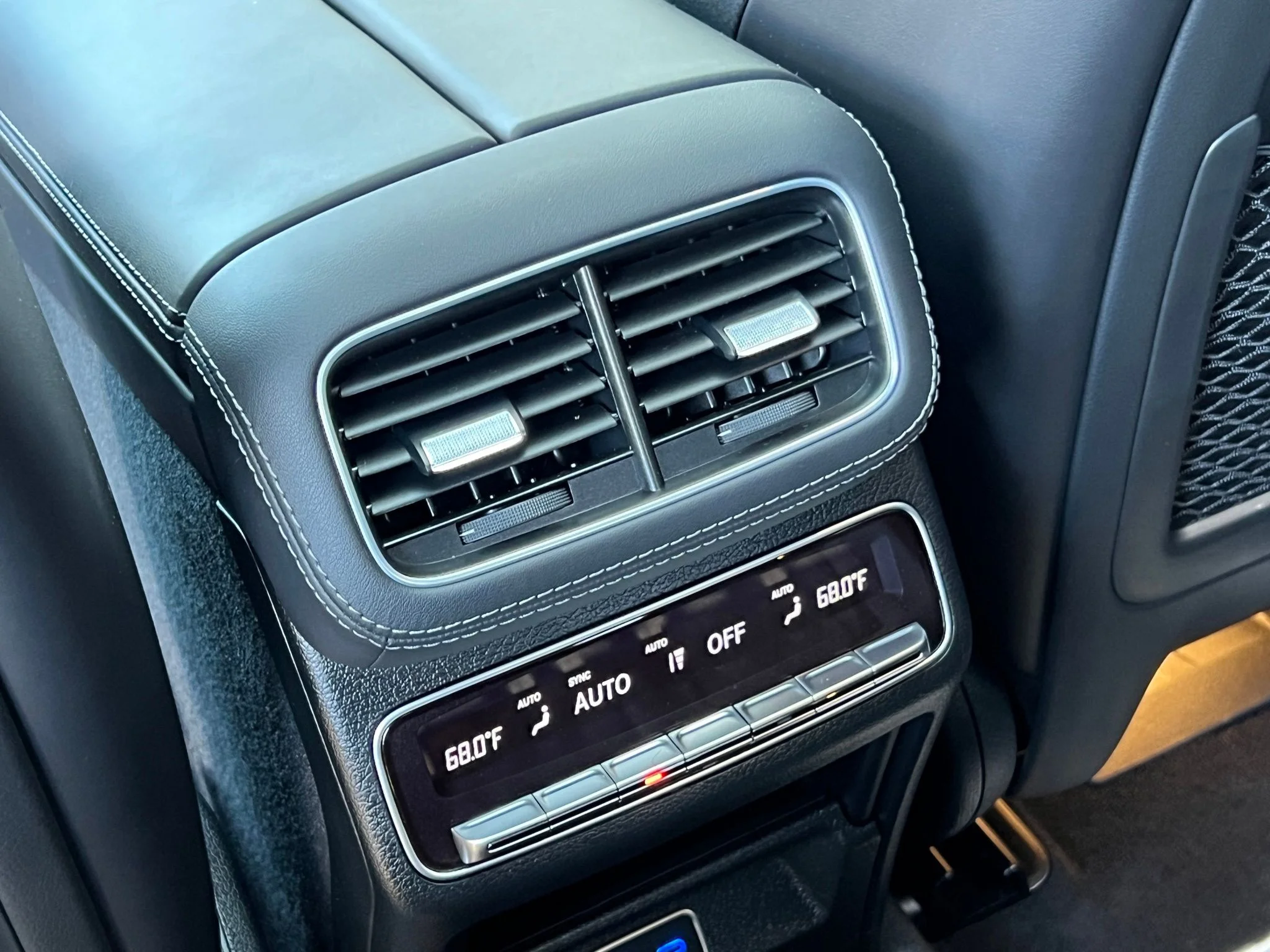 Used 2025 Red Mercedes-Benz GLE 53 AMG® image 31