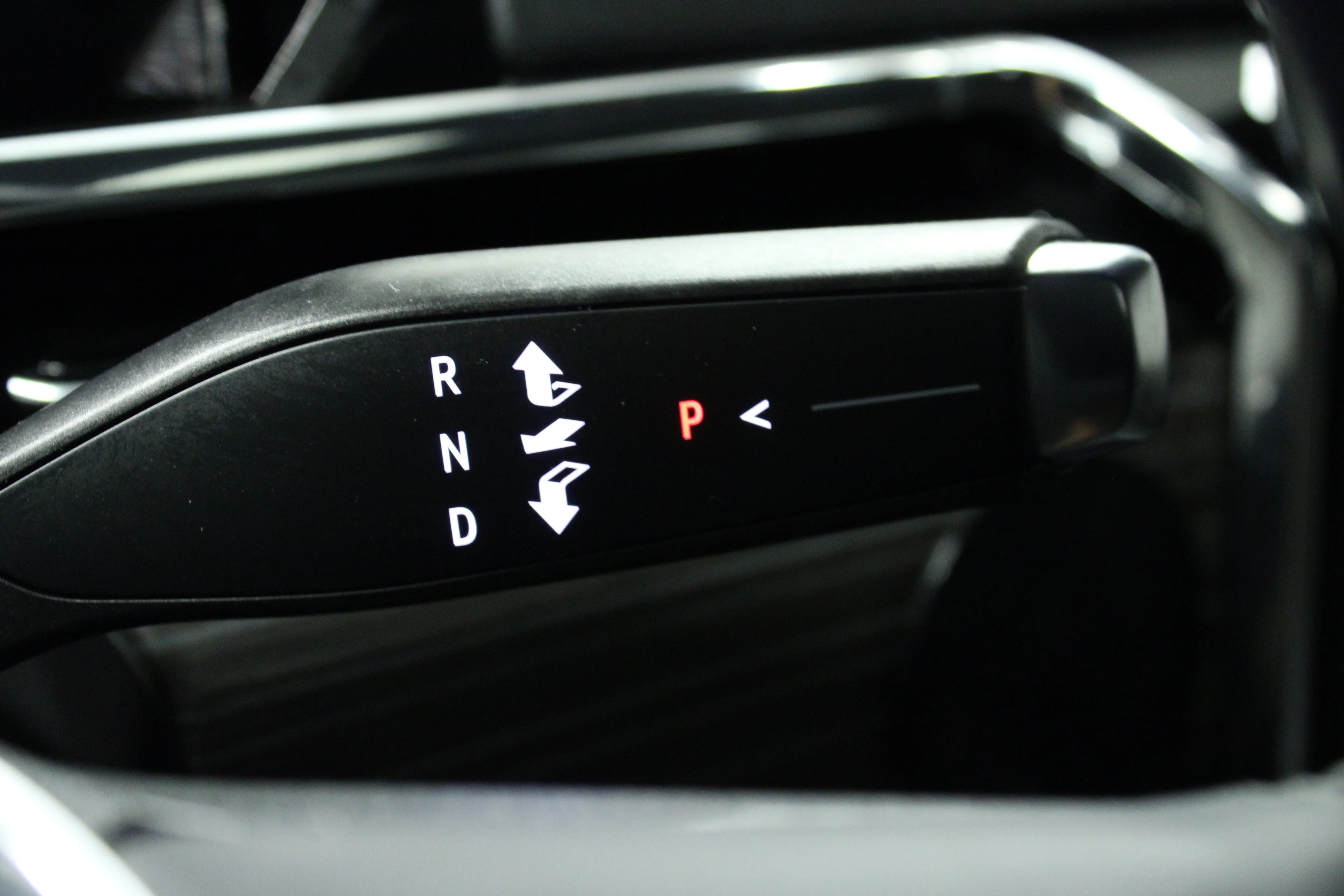 Used 2025 Onyx Black GMC Max Range Denali image 23