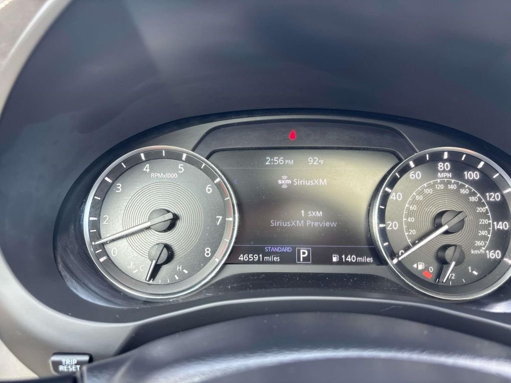 Certified Used 2023 Gray INFINITI LUXE image 22