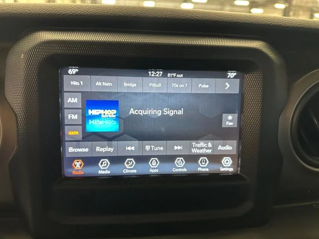 Used 2018 Blue Jeep Unlimited Sport S image 25