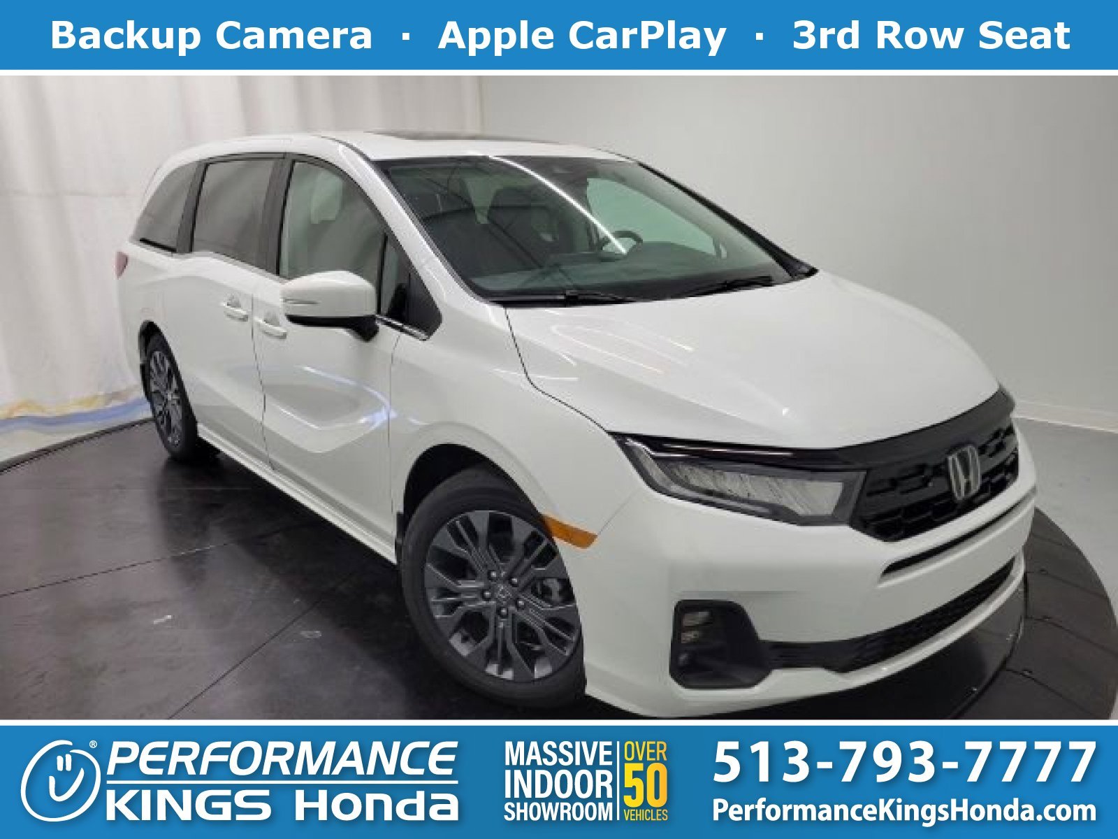 2026 Honda Odyssey Touring's photo