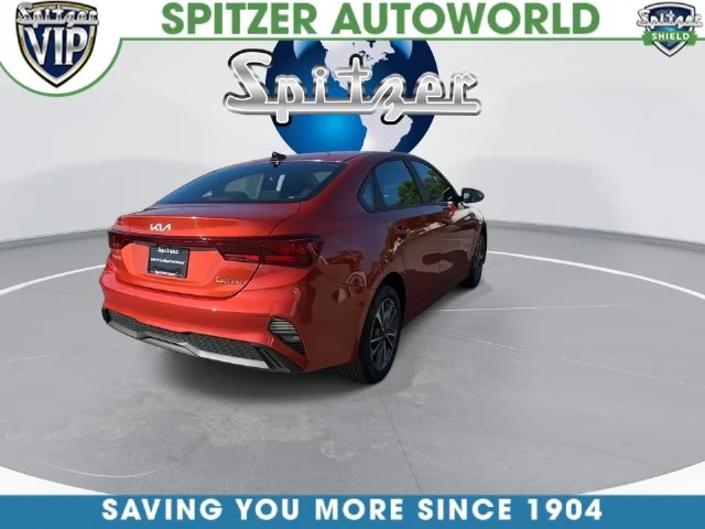 Used 2023 Red Kia LXS image 14