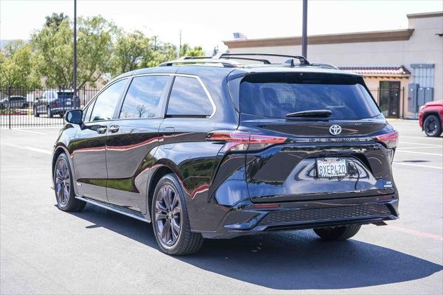 Certified Used 2021 MIDNIGHT BLACK METALLIC Toyota  image 9