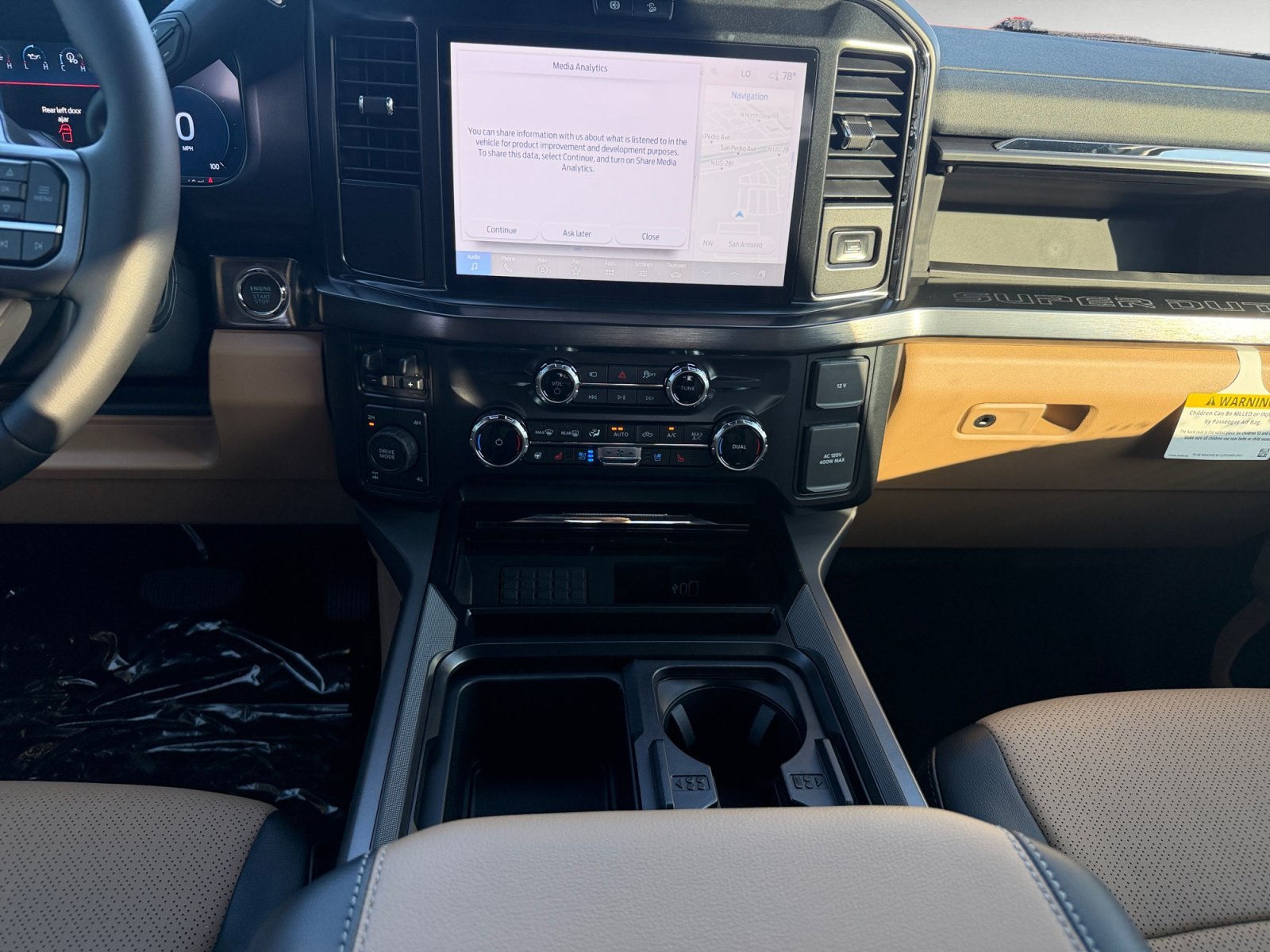 New 2026 Star White Metallic Tri-Coat Ford LARIAT image 12