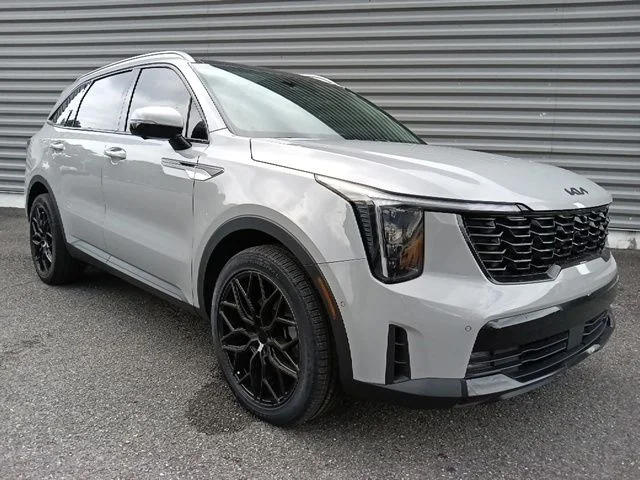 Used 2024 Gray Kia SX image 1
