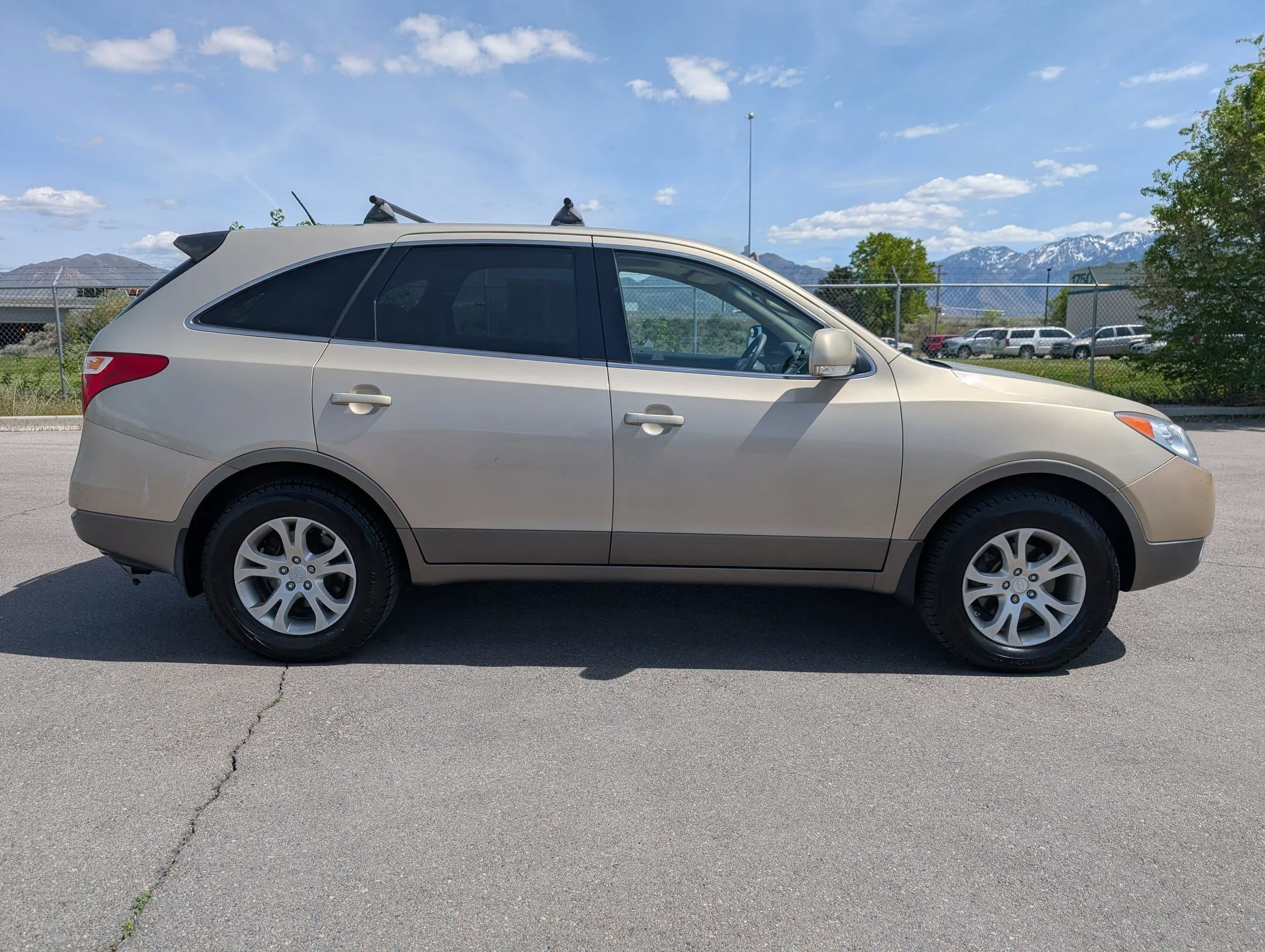Used 2008 Hyundai Veracruz GLS with VIN KM8NU73C18U058174 for sale in Salt Lake City, UT