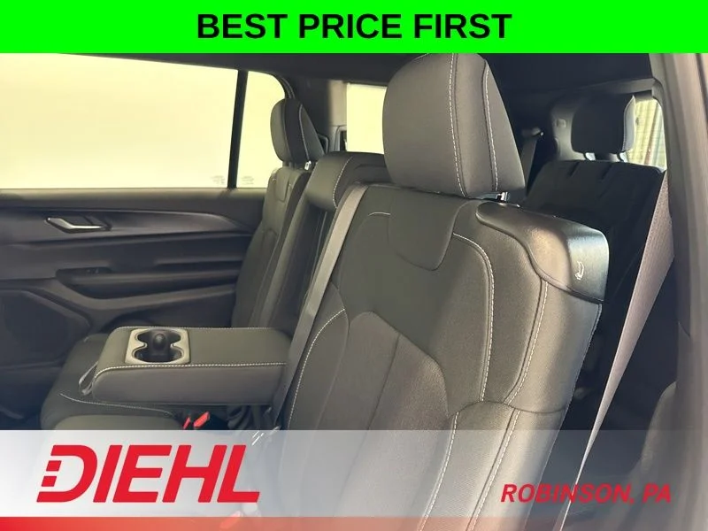New 2026 Silver Zynith Exterior Paint Jeep Laredo image 19