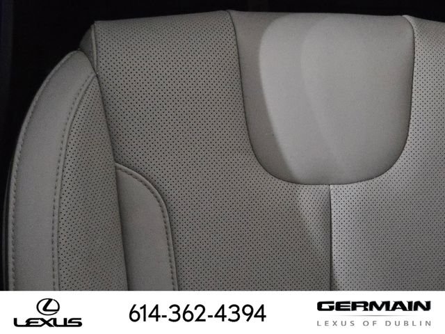 Used 2024 Black Hyundai SEL image 25