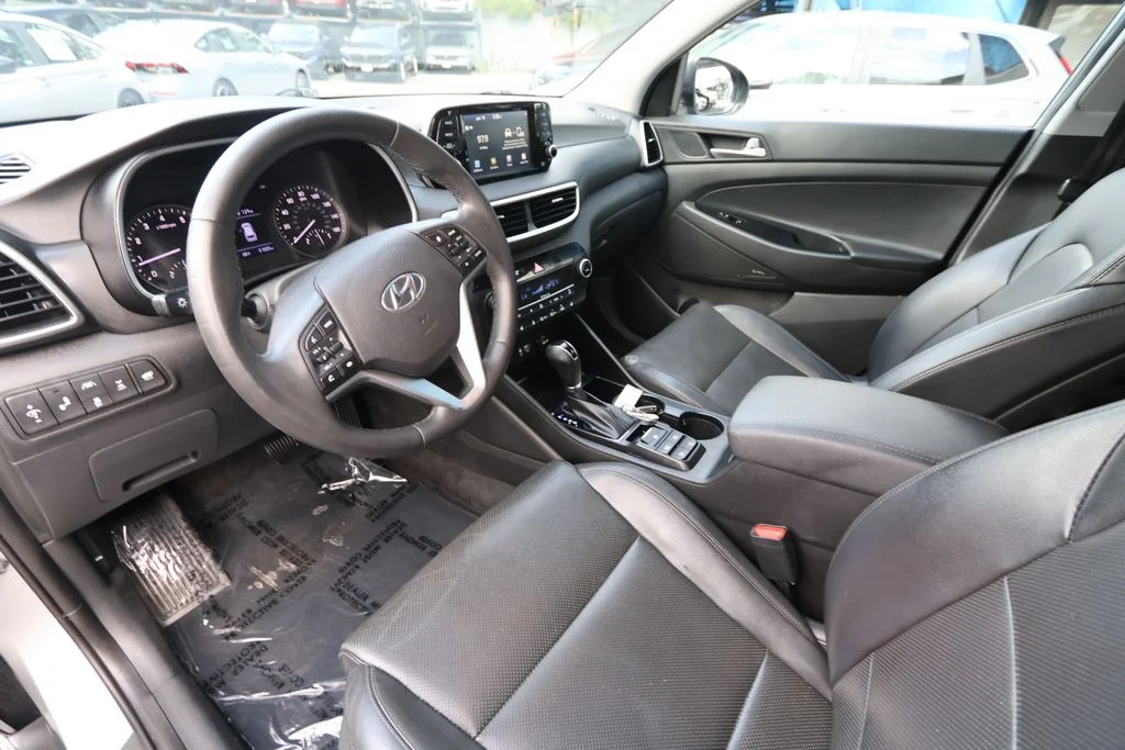 Used 2020 Silver Hyundai Limited image 19