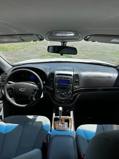 Used 2012 Frost White Pearl Hyundai GLS image 22