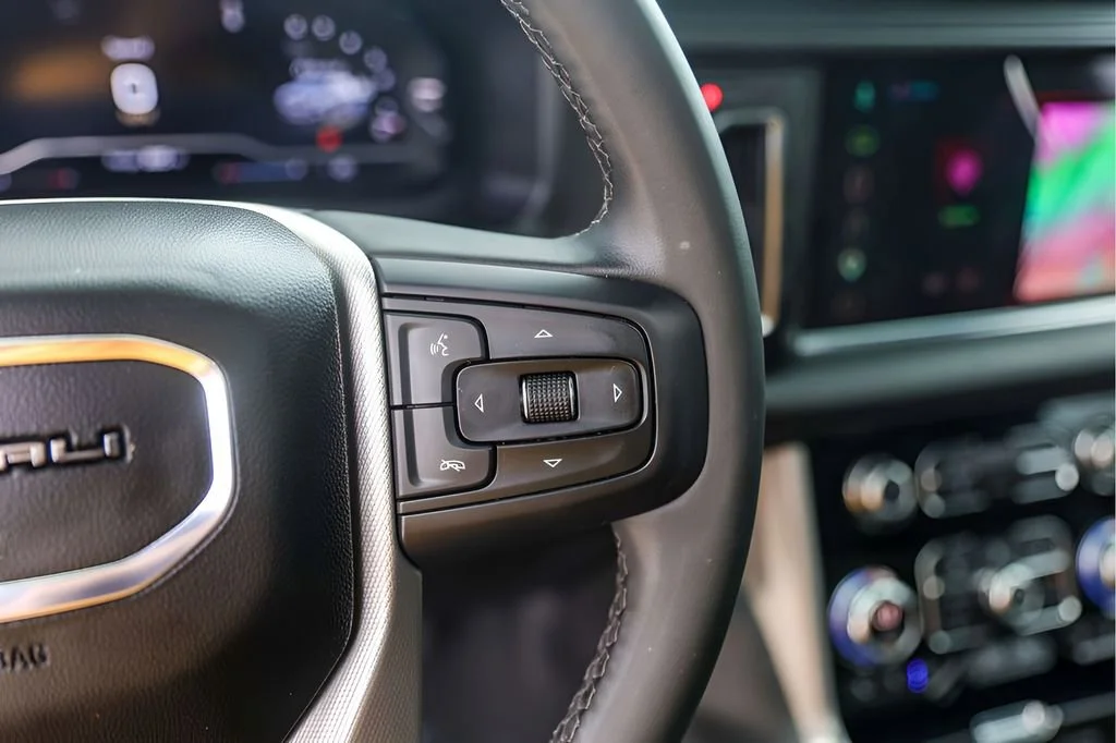 Used 2023 Sterling Metallic GMC Denali image 16