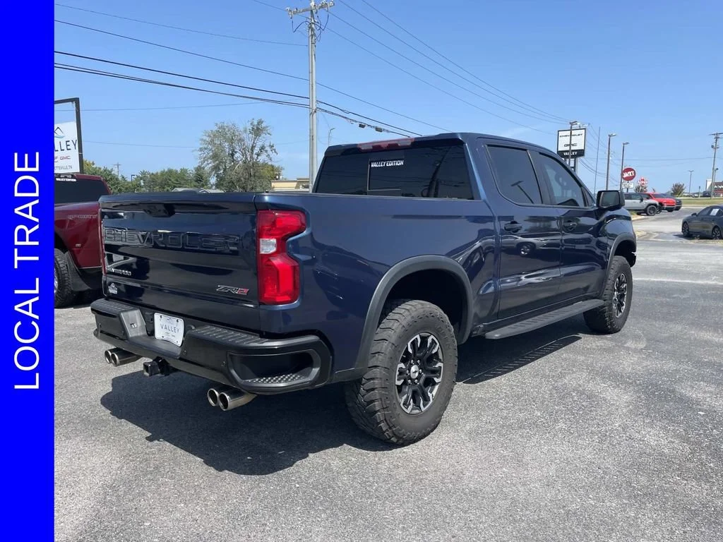 Used 2022 Northsky Blue Metallic Chevrolet ZR2 image 4