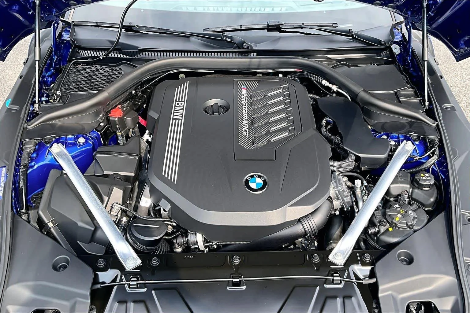 Used 2026 Portimao Blue Metallic BMW M40i image 29