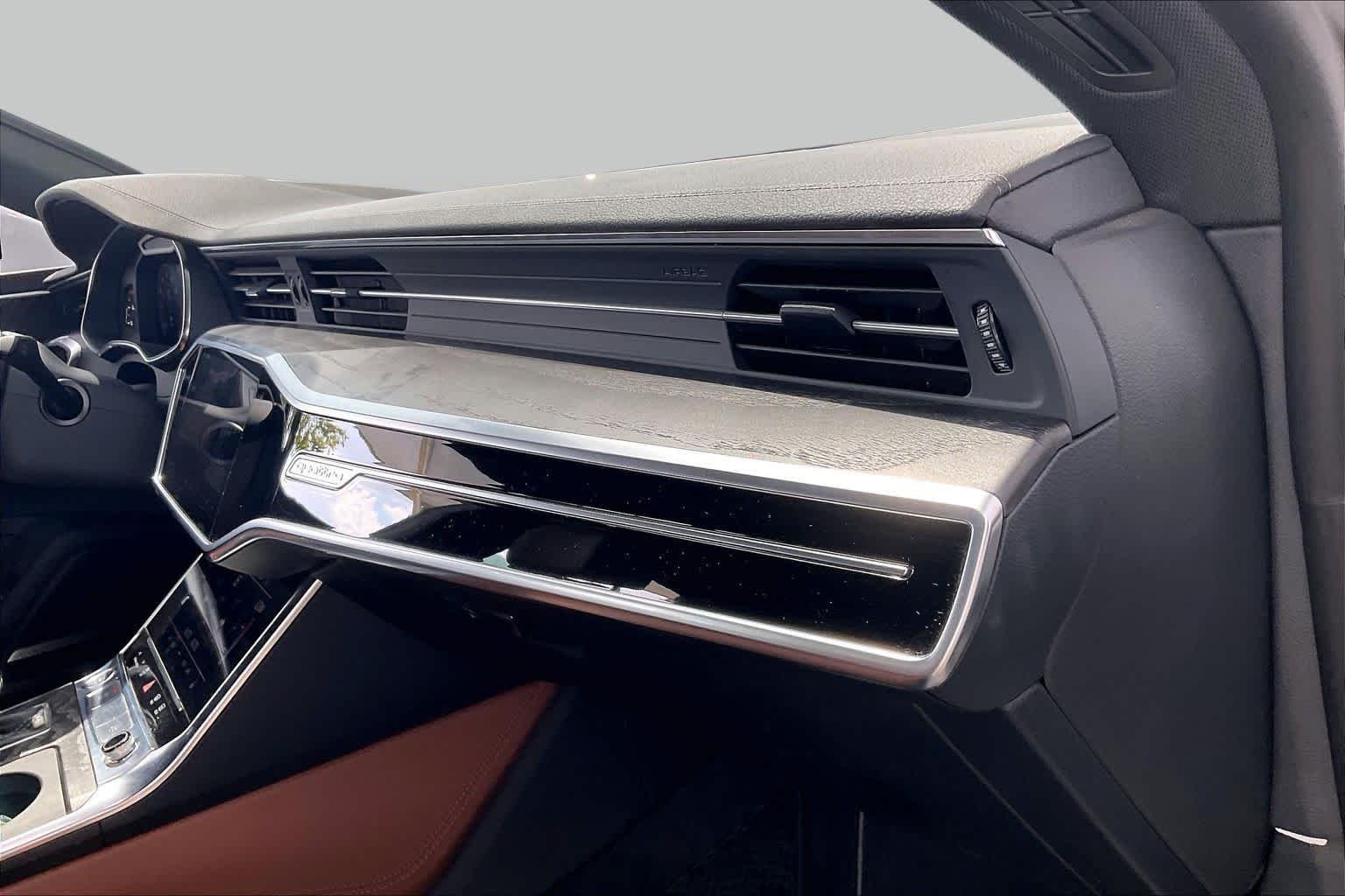 Used 2019 WHITE Audi Premium Plus image 19