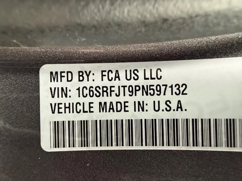 Used 2023 Granite Crystal Metallic Clearcoat Ram Laramie image 26