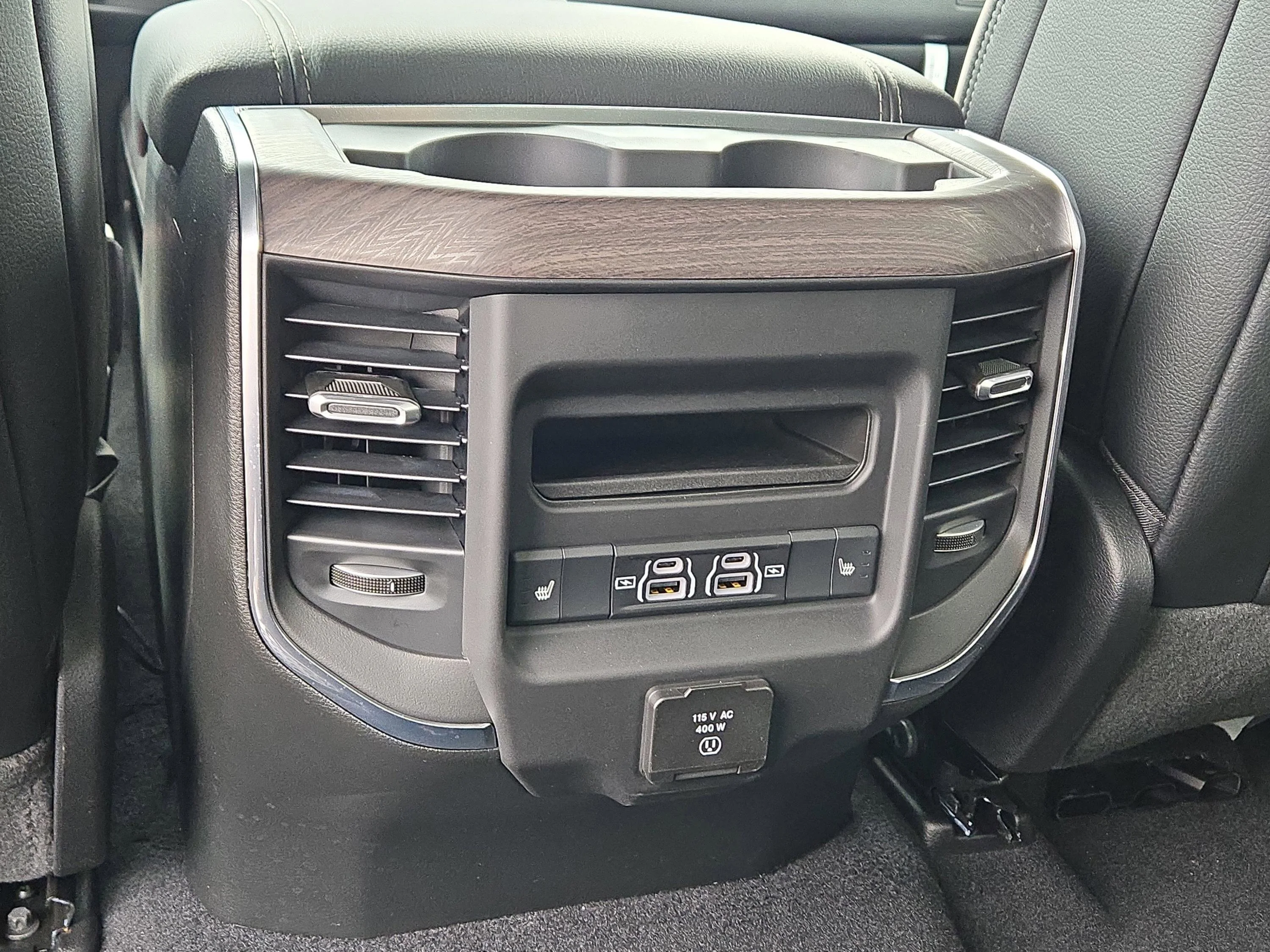 2026 RAM 1500 Laramie - Photo 19