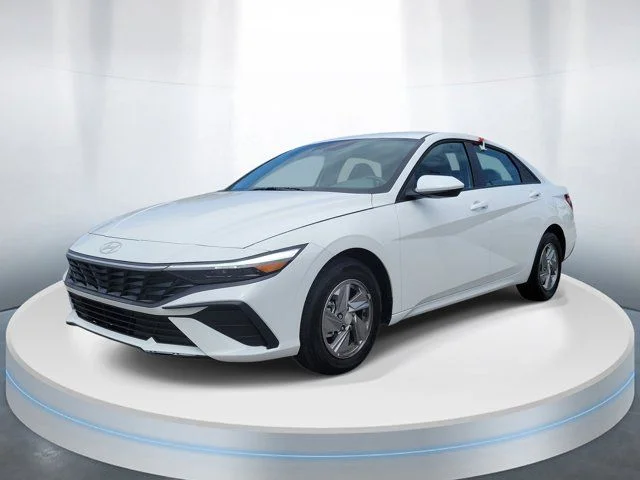 Certified 2025 Hyundai Elantra SE with VIN KMHLL4DG9SU947662 for sale in Deerfield Beach, FL