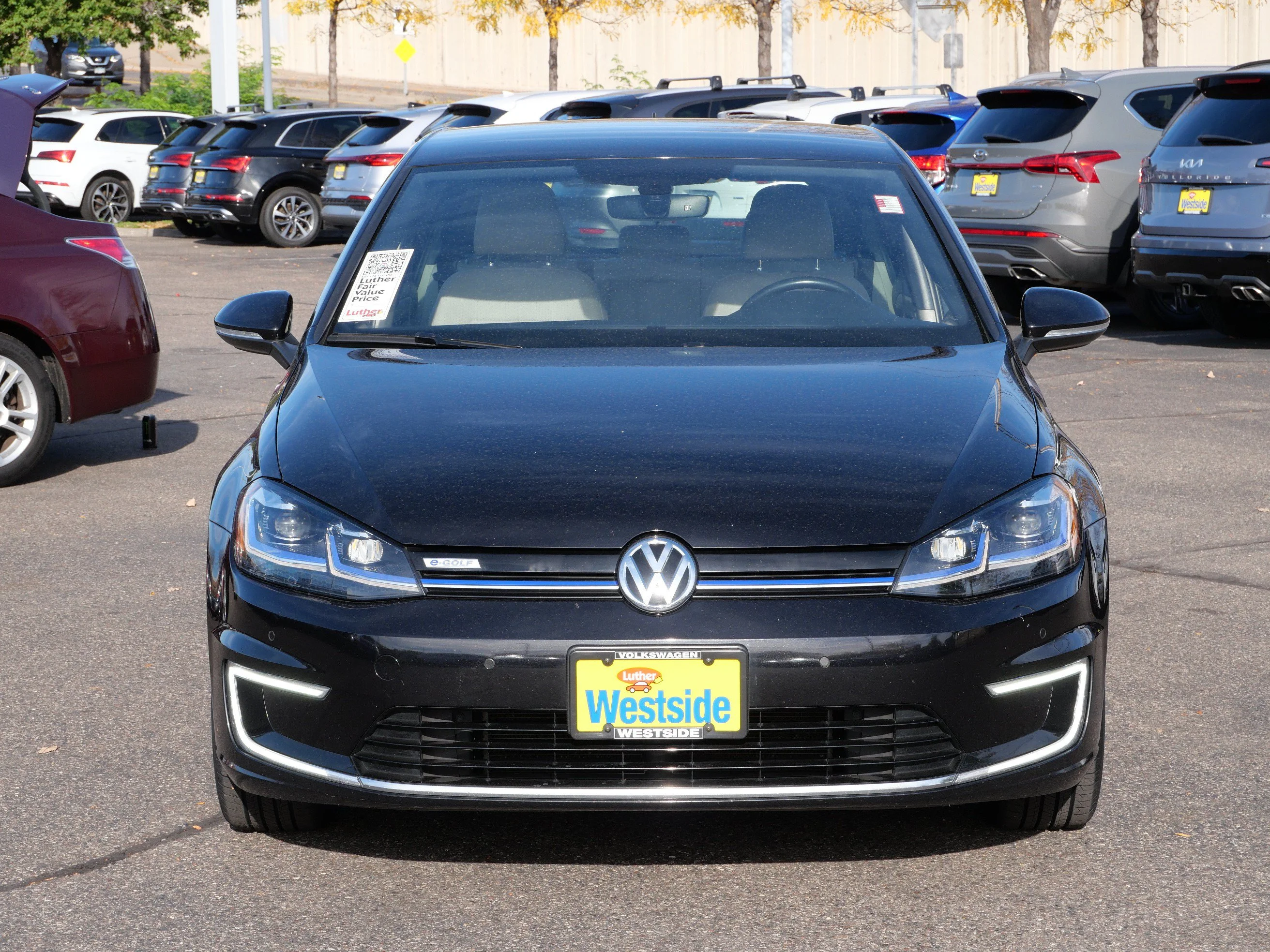 Used 2017 Volkswagen e-Golf e-Golf SEL Premium with VIN WVWPR7AU0HW950317 for sale in St. Louis Park, MN