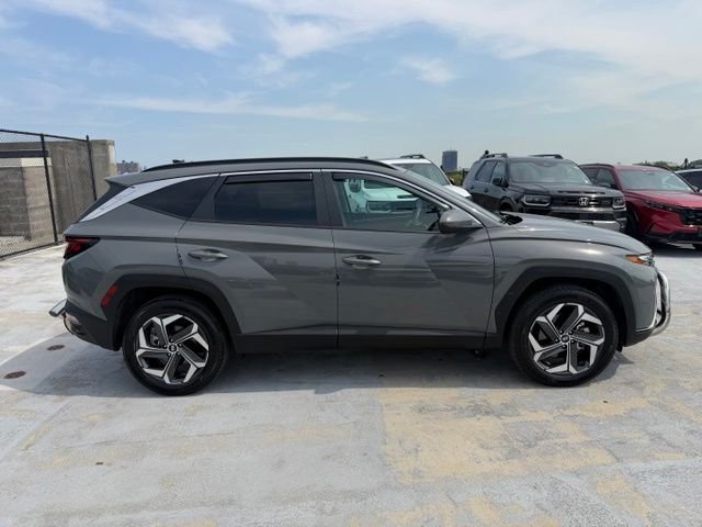 Used 2024 Gray Hyundai SEL image 8