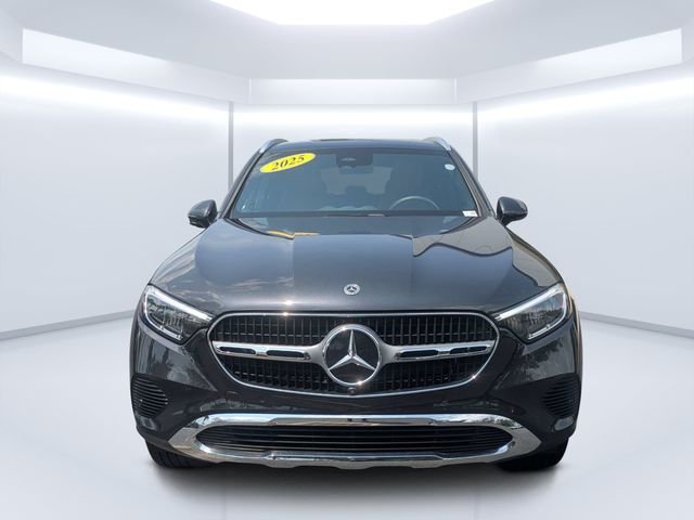 Used 2025  Mercedes-Benz GLC 350e image 8