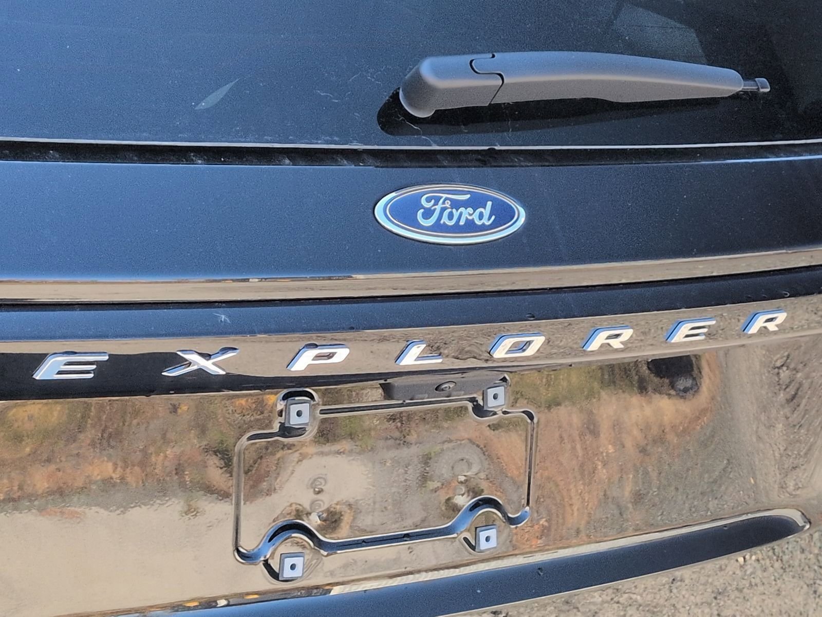 2026 Ford Explorer Active - Photo 13