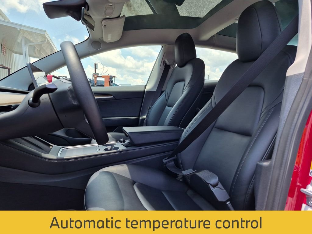 Used 2022 Red Tesla Long Range image 15