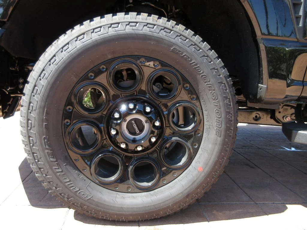 New 2026 Agate Black Metallic Ford Lariat image 8