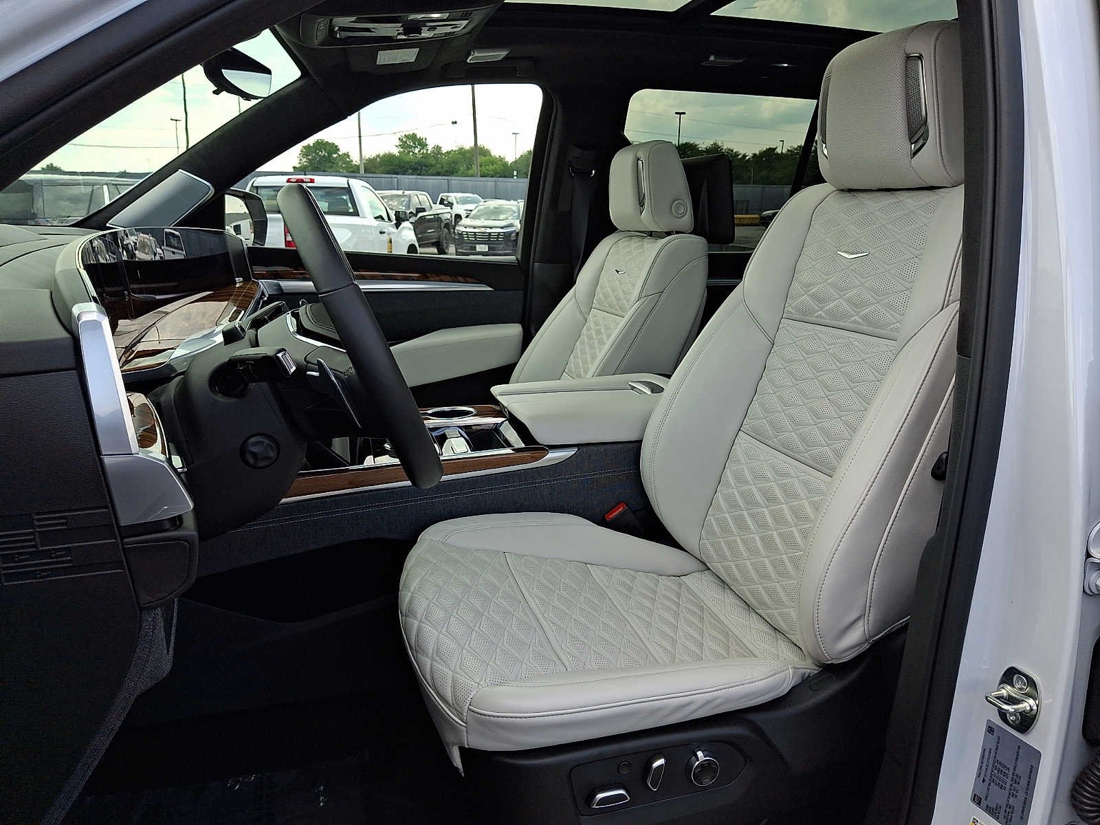 Used 2026 Vibrant White Tricoat Cadillac 4WD Platinum Sport image 16