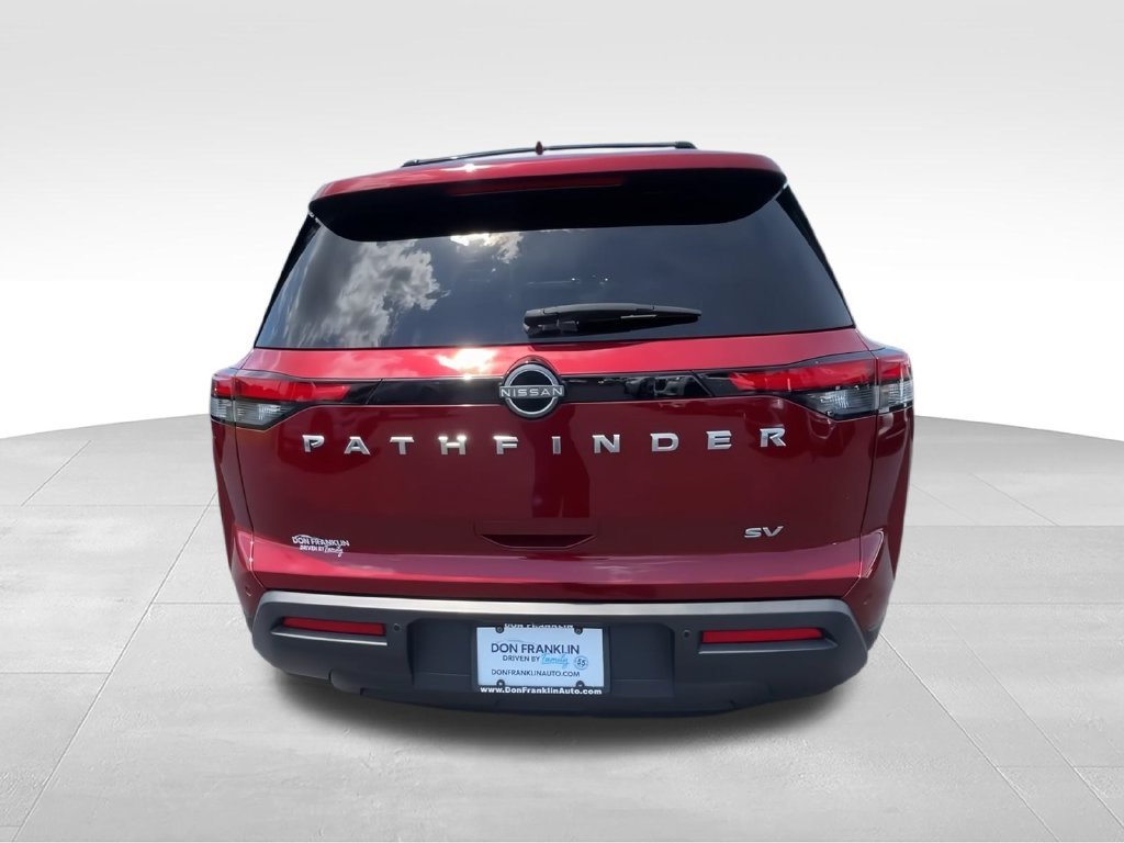 Used 2022 Red Nissan SV image 7