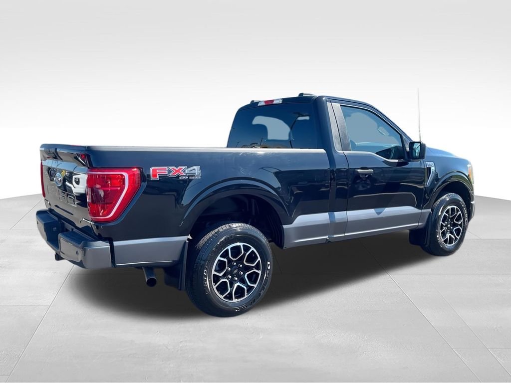 Used 2022 Black Ford XLT image 8