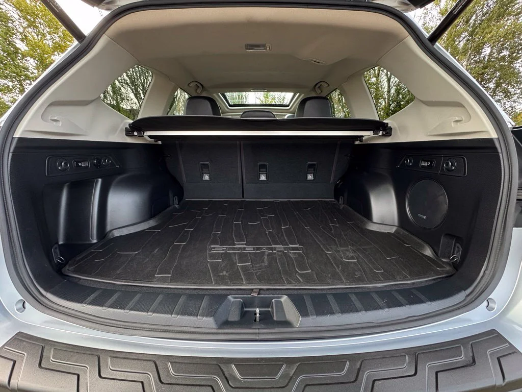 Used 2019 Ice Silver Metallic Subaru Touring image 10