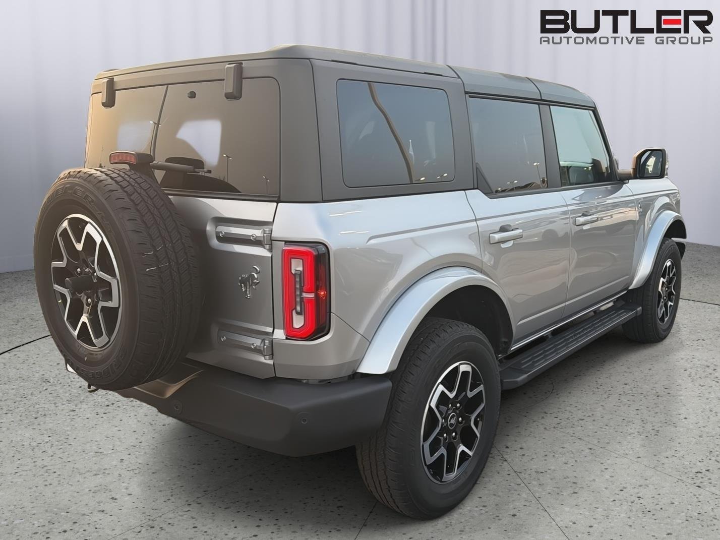 Used 2024 Iconic Silver Ford Outer Banks image 6
