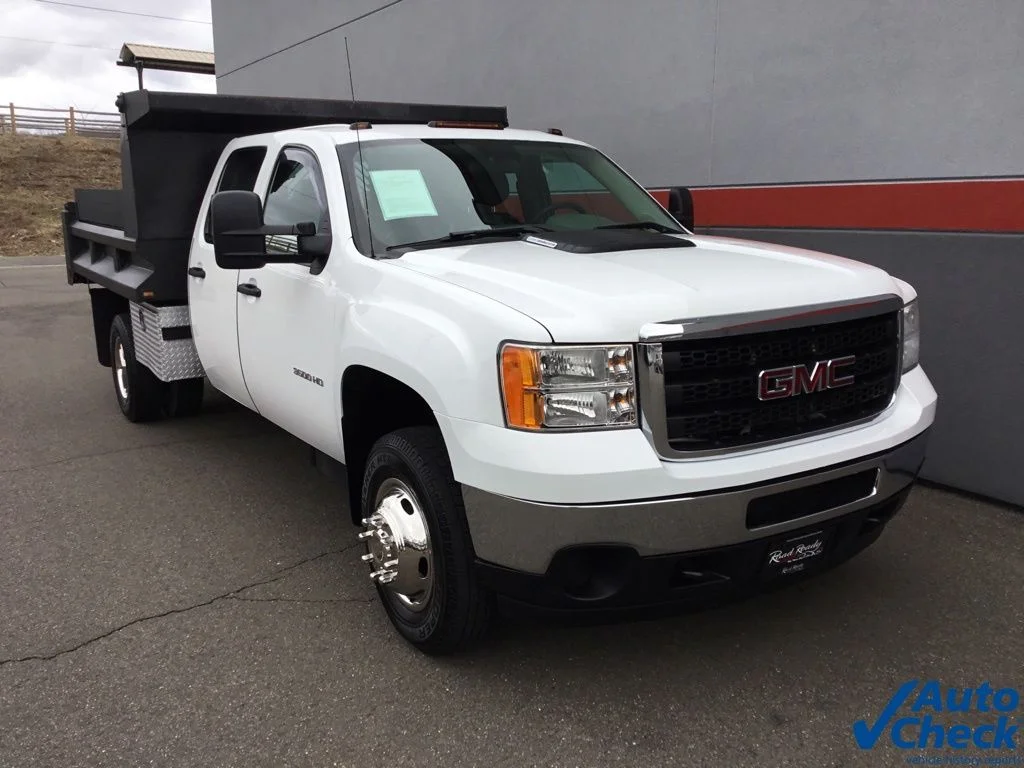 Used 2013 White GMC Work Truck image 12