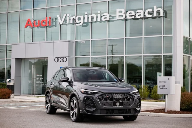 2026 Audi SQ5 Premium Plus