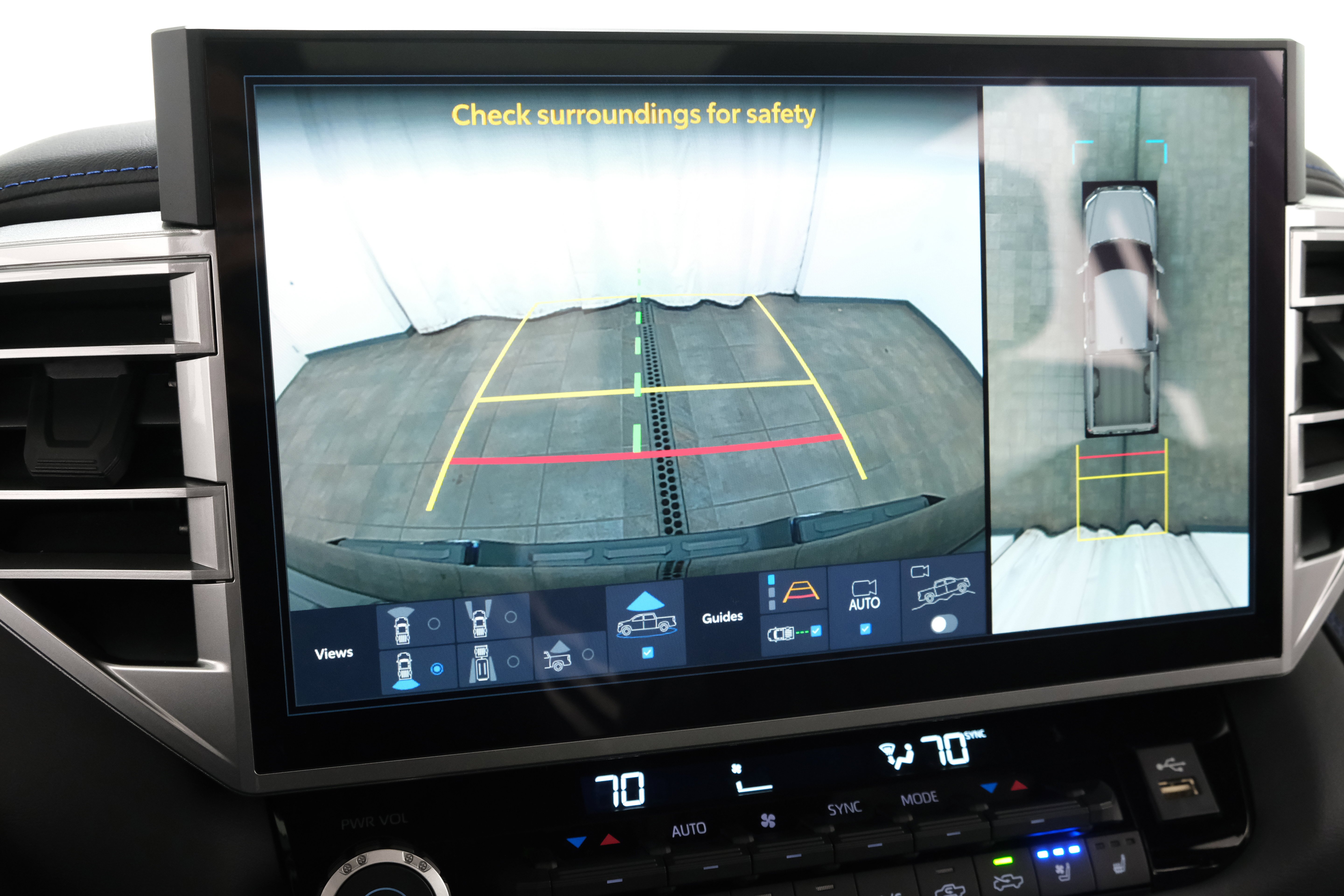 2025 Toyota Tundra Platinum - Photo 22