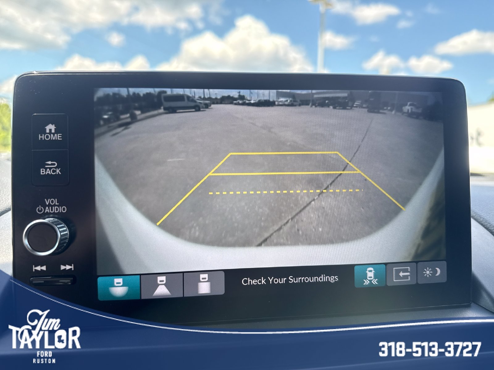 Used 2025 White Honda EX-L image 23