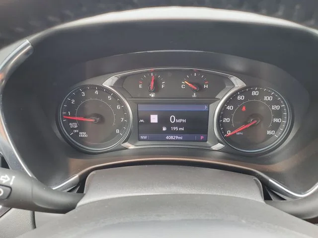Used 2022 Red Chevrolet LT image 24