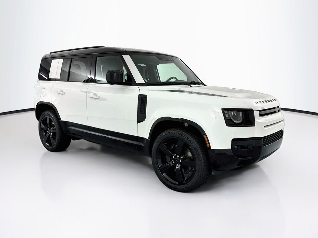 New 2026 Fuji White Land Rover X-Dynamic SE image 3