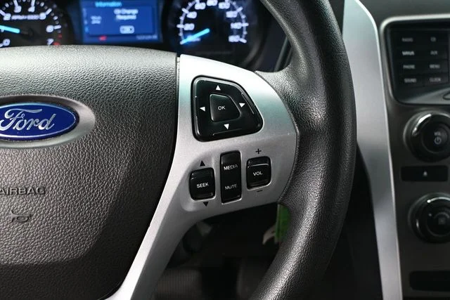Used 2014 Black Ford Base image 25