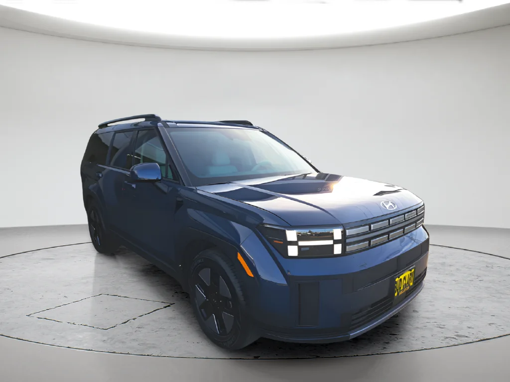 New 2026 Blue Hyundai SEL image 3