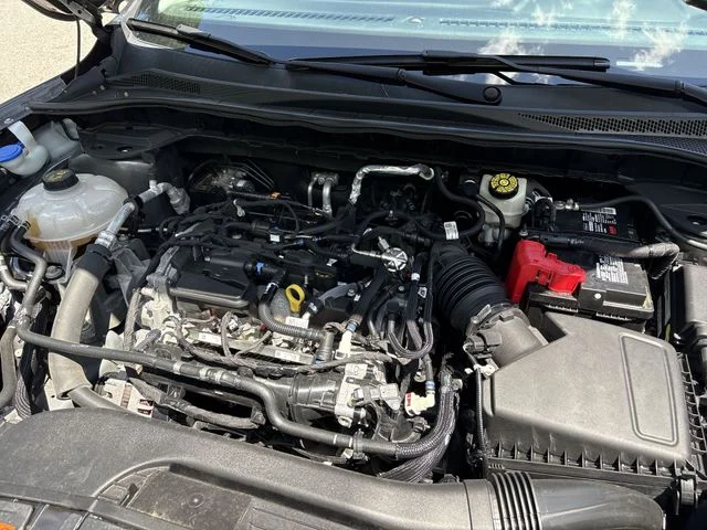 Used 2021 Gray Ford SE image 28
